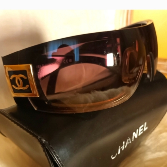 CHANEL Y2K Vintage Sunglasses Wrap Around Large Chanel Logo Gold and Brown - Picture 5 of 10
